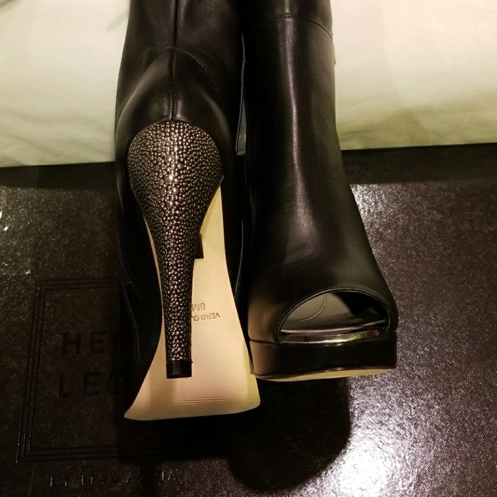 HERVE LEGER BOOTS SIZE 8 - Picture 8 of 8